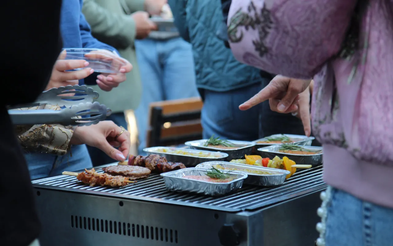 Tour & Barbecue